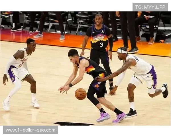 勒布朗挡拆制造错位提升三分效率，拉开与历史核心差距